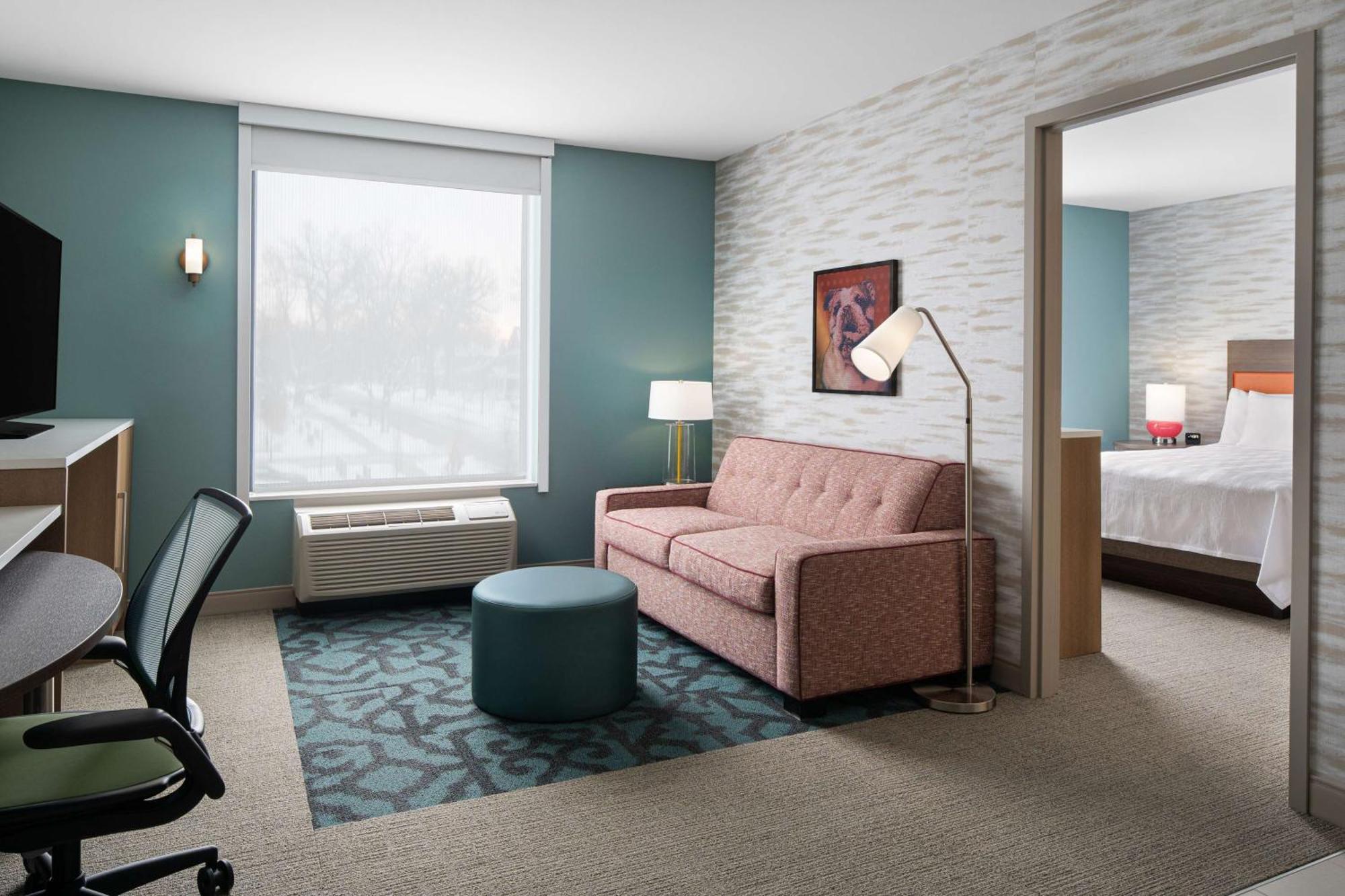 Home2 Suites By Hilton Des Moines At Drake University Exteriör bild